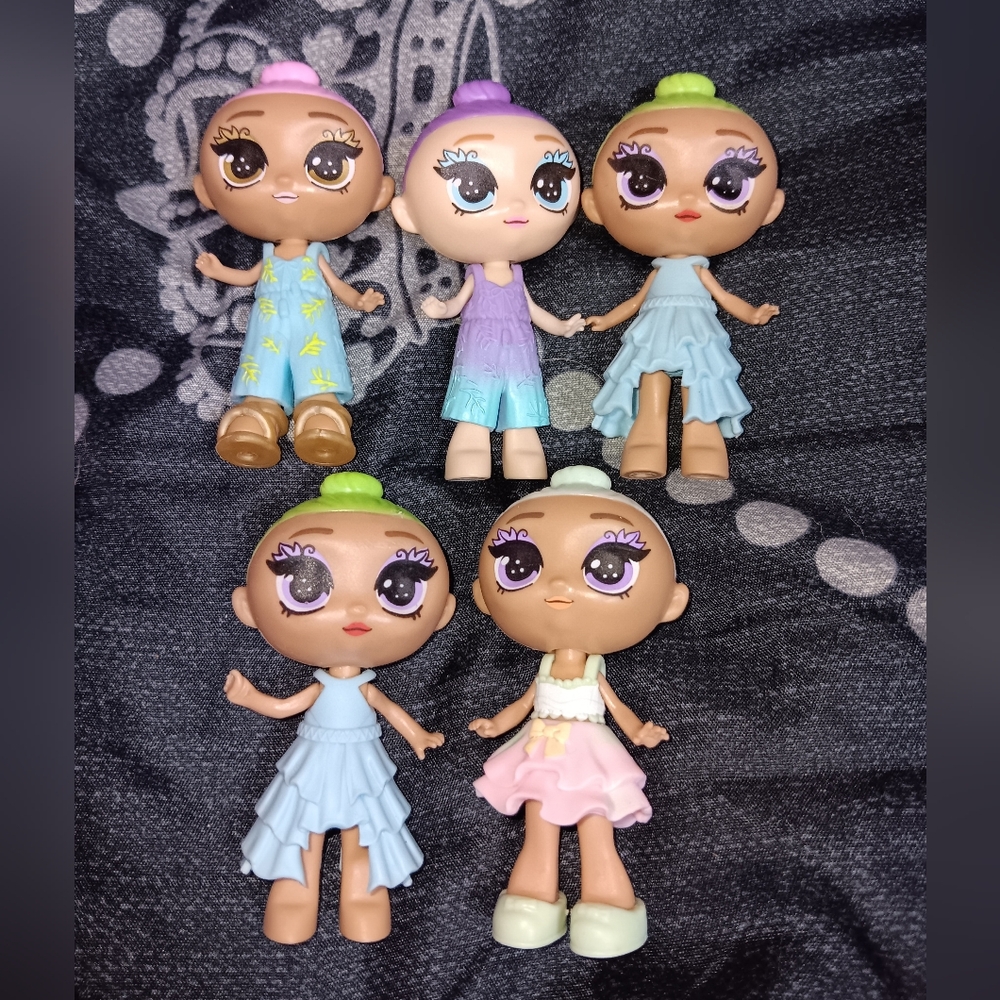LOT OF 5 BLUME DOLLS WITH CLOTHING